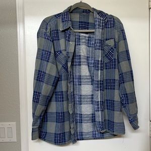 Free People vintage flannel, fits like a size M, in good condition.